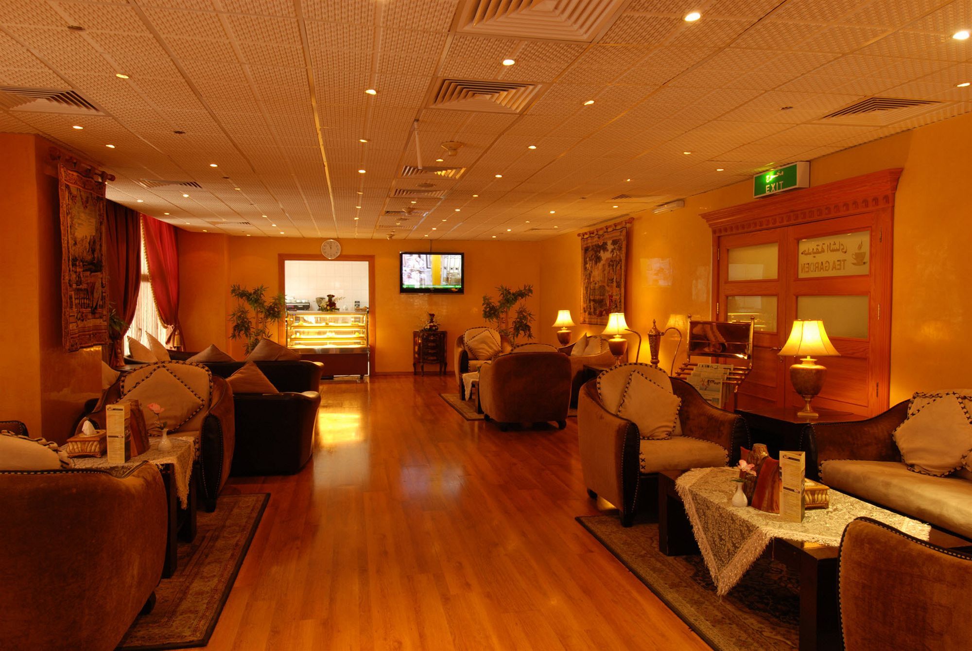Dar Aleiman Al Haram Hotel Medina Eksteriør billede The lounge at the airport
