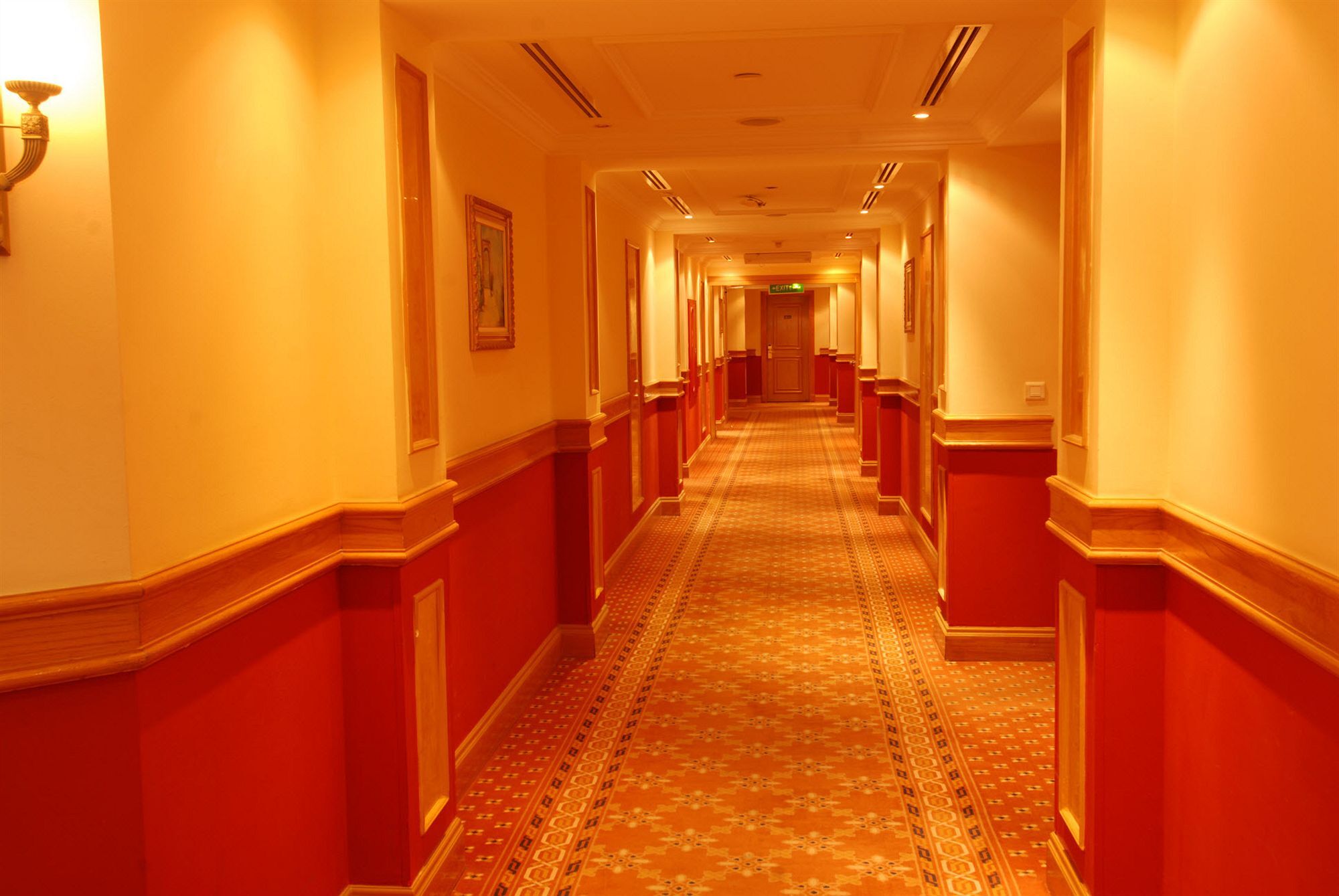 Dar Aleiman Al Haram Hotel Medina Eksteriør billede A corridor in a hotel