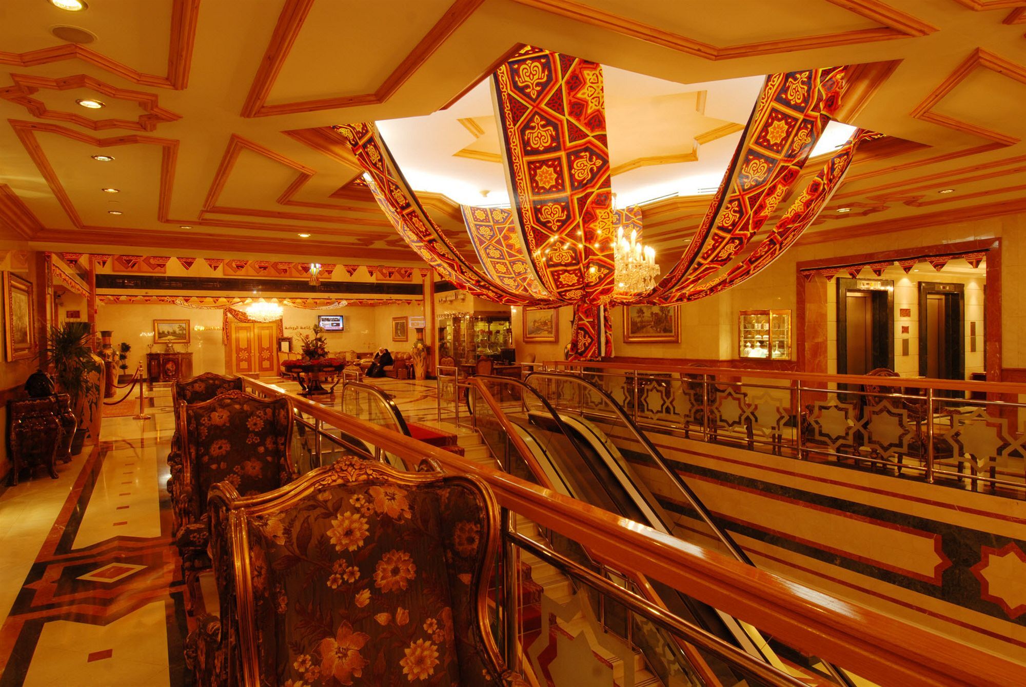 Dar Aleiman Al Haram Hotel Medina Eksteriør billede The interior of the hotel